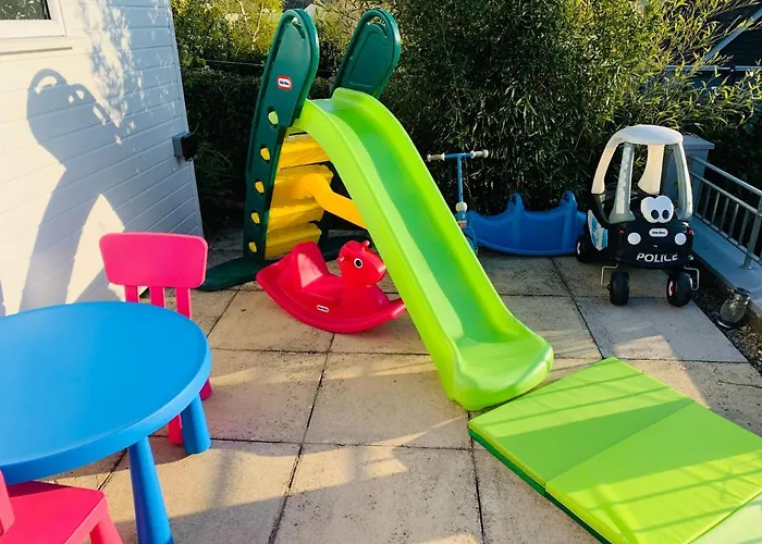 Nicolas Devon Air Bed And Breakfast