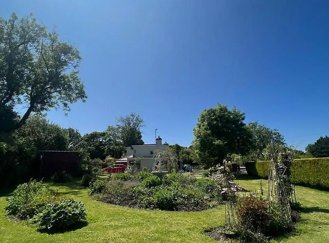 Broadmoor Farm